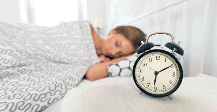 Sleep Six Hours for Optimal Heart, Stroke Risk: Analysis